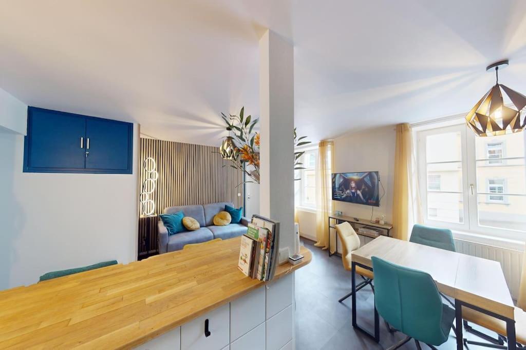 Modern Jungle - Colmar Apartment Ngoại thất bức ảnh